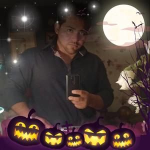 Meet your Posher, Jose